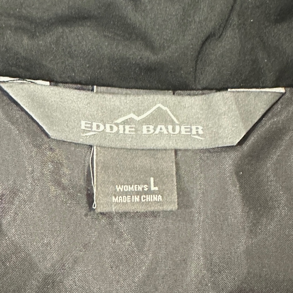 Eddie Bauer Women’s Black Quilted Jacket - Picture 5 of 6